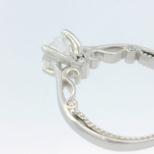 1.10ct Round Brilliant IGI LG Diamond Verragio ring, 18K White Gold