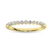 yellow-gold-scalloped-stackable-2-prong-diamond-band-fame-diamonds