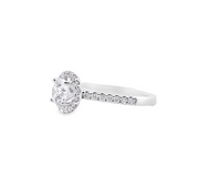 Analyzing image     1-ct-igi-certified-lab-grown-diamond-18k-white-gold-round-halo-diamond-engagement-ring_-fame-diamonds