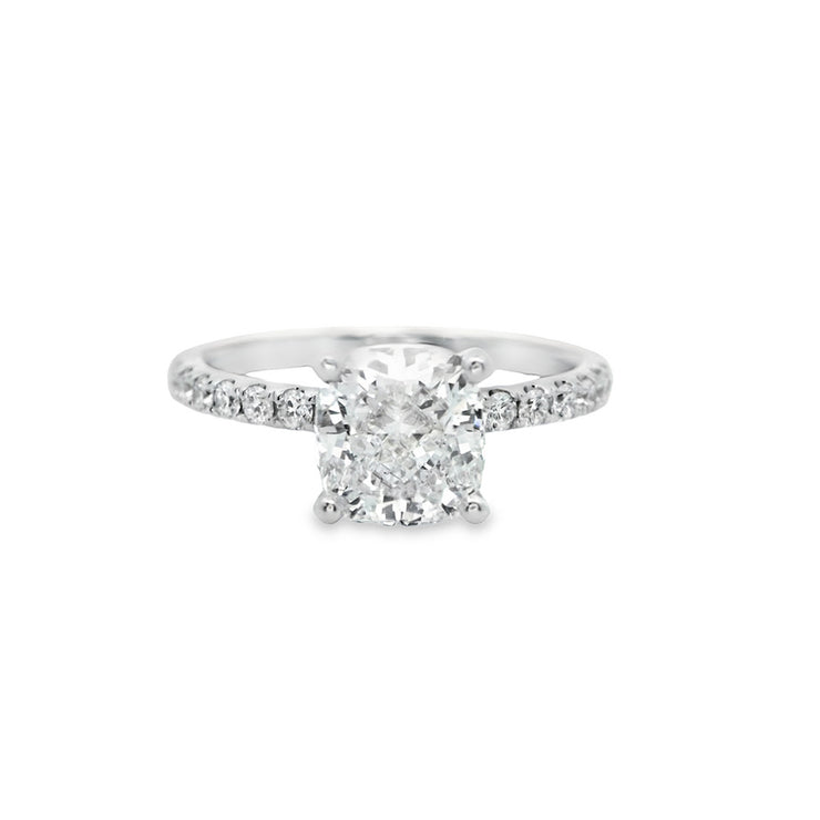 1.5-ct-certified-lab-grown-cushion-brilliant-with-side-diamond-engagement-ring_-Fame-Diamonds