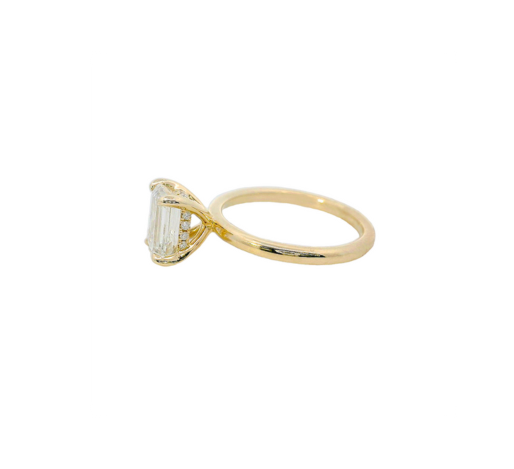 1.6-ct-emerald-cut-certified-lab-diamond-solitaire-engagement-ring-18k-yellow-gold-hidden-halo-fame-diamonds