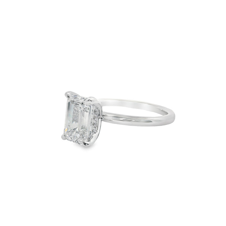 2-ct-hidden-halo-lab-grown-diamond-engagement-ring-emerald-white-gold-18k-Fame-Diamonds