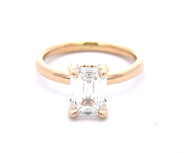 2.15-ct-emerald-cut-lab-grown-diamond-kissing-diamond-engagement-ring-Fame-Diamonds-Vancouver