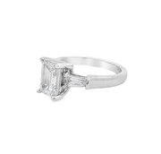 2.2-ct-emerald-cut-lab-diamond-three-stone-tapered-bagutte-engagement-ring-fame-diamonds