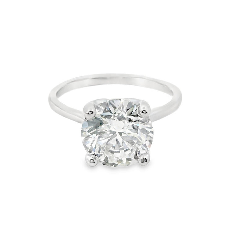 2.7-ct-round-brilliant-lab-grown-solitaire-diamond-engagement-ring-Fame-Diamonds