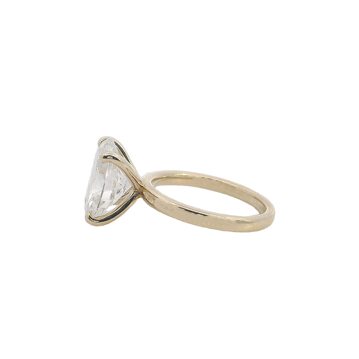 3-ct-oval-lab-diamond-solitaire-engagement-ring-18k-yellow-gold-setting