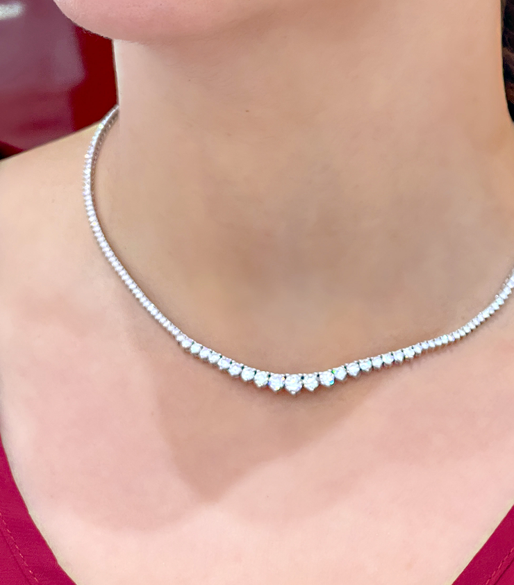 7.5ctw-riveria-graduated-lab-grown-diamond-tennis-necklace-Fame-Diamonds