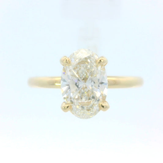2.00ct Oval Brilliant Diamond ring, 14K Yellow Gold