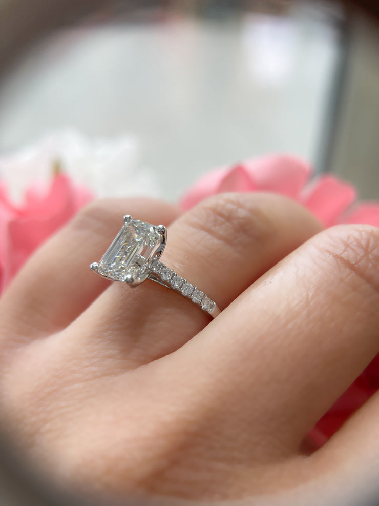 Most-popular-emerald-cut-diamond-ring-Fame-Diamonds