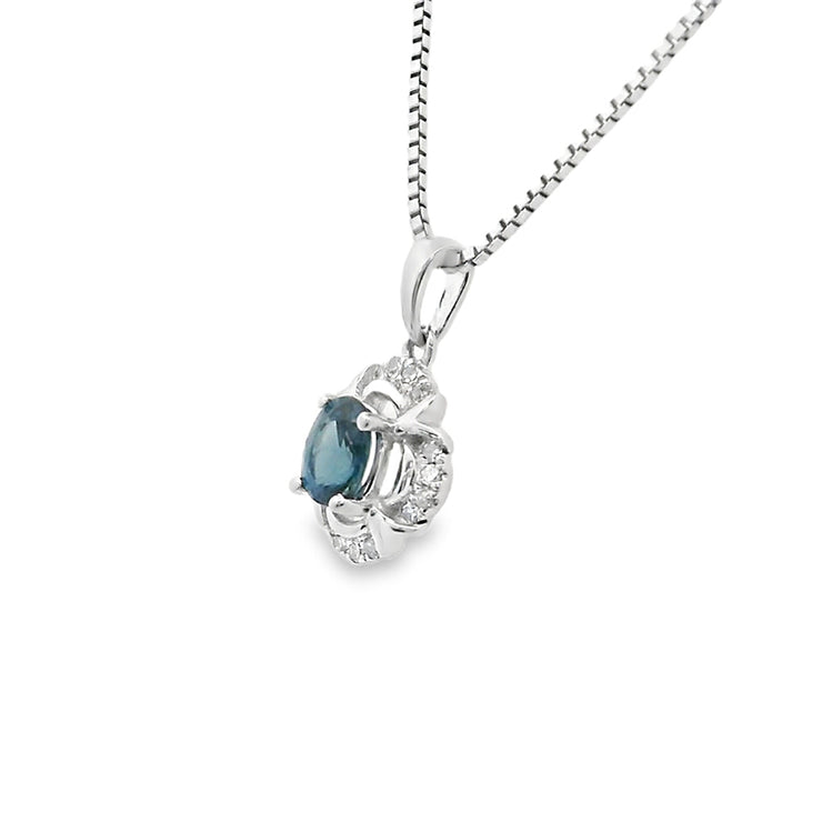 September-birthstone-gift-ideas-most-popular-pendant-Fame-Diamonds