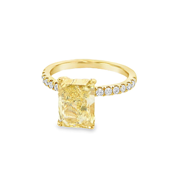 3ct Fancy Yellow Radiant Brilliant Lab-Grown Diamond Solitaire Accent diamond ring 18k gold - angle view