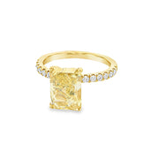 over-3-ct-fancy-vivid-yellow-diamond-radiant-cut-lab-grown-engagement-ring-Fame-Diamonds-Jewelry-store