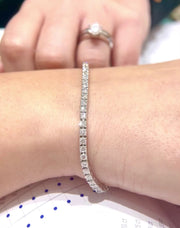 classic 4ctw lab-grown diamond round brilliant cut 14K Gold tennis bracelet