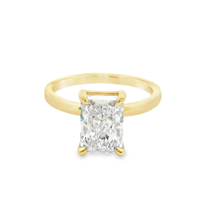 yellow-gold-classic-radiant-cut-labgrown-diamond-engagement-ring-vancouver-famediamonds