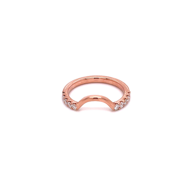 custom-round-brilliant-cut-diamond-halo-engagement-ring-rose-gold-fame-diamonds-wedding-band