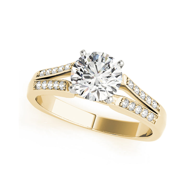 Four Prongs Peg Head Round Brilliant Cut Diamond Engagement Ring(  0.68 CTW)
