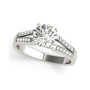 Four Prongs Peg Head Round Brilliant Cut Diamond Engagement Ring(  0.68 CTW)