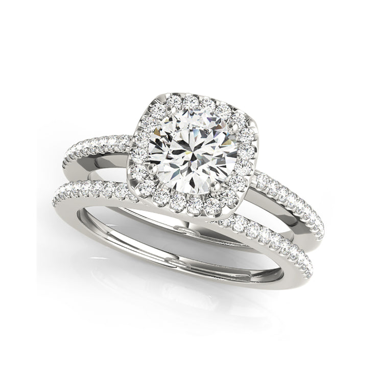Luminous Round Brilliant Cut Cushion Halo Diamond Engagement Ring(  0.7 CTW)