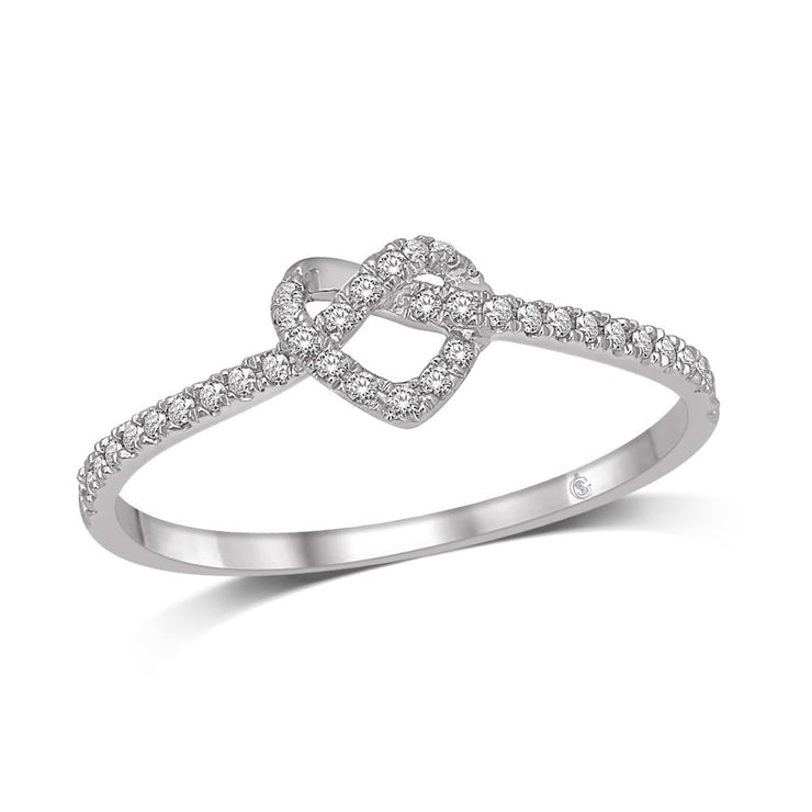 10K White Gold 1/6 Ctw Diamond Heart Ring