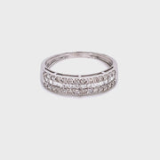 18k-white-gold-0-46-ctw-round-baguette-diamond-3-row-band-fame-diamonds