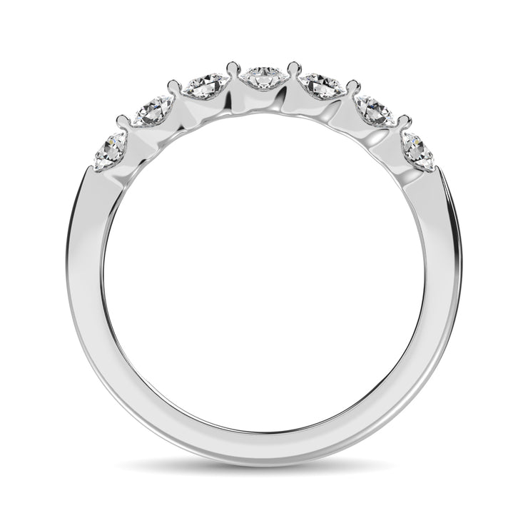 10k-white-gold-diamond-18k-white-gold-scallop-setting-ladies-band-fame-diamonds