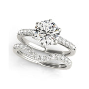 Classic Six Prongs Round Brilliant Cut Diamond Engagment Ring(  0.67 CTW)