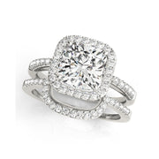 fancy-solitaire-cushion-halo-dismond-engagement-ring-fame-diamonds