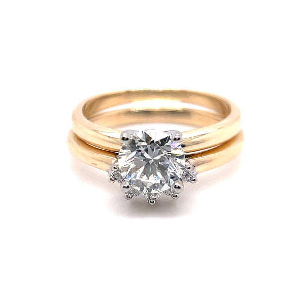 14k-Yellow-gold-1.5ct-round-diamond-engagement-ring-matching-curved-wedding-band-fame-diamonds