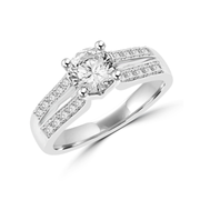 Round Diamond Engagement Ring