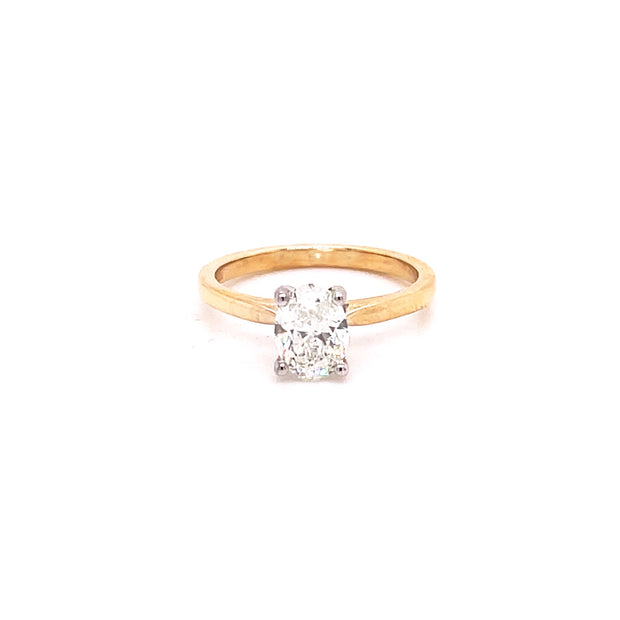 solitaire-oval-cut-diamond-engagement-ring-fame-diamonds