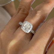 1-00ct-gia-cushion-gabriel-co-diamond-engagement-ring-fame-diamonds