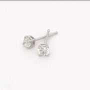 14k .33ctw diamond stud earrings