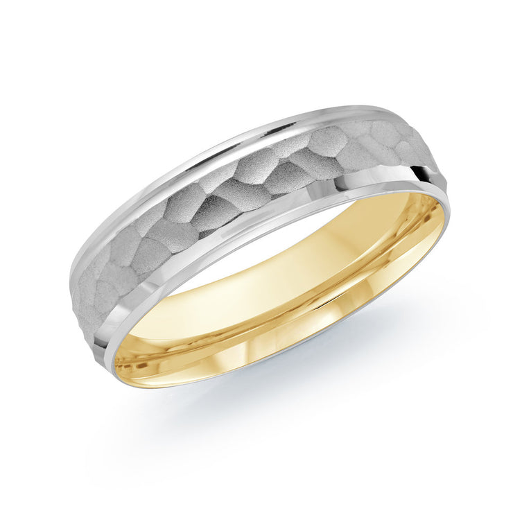 mens-thin-hammered-finish-strip-with-satin-yellow-gold-inlay-wedding-band-6mm-fame-diamonds