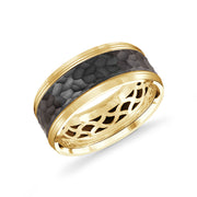 carbon-fiber-hammered-finish-14k-yellow-gold-carved-inlay-mens-wedding-band-9-mm-fame-diamonds